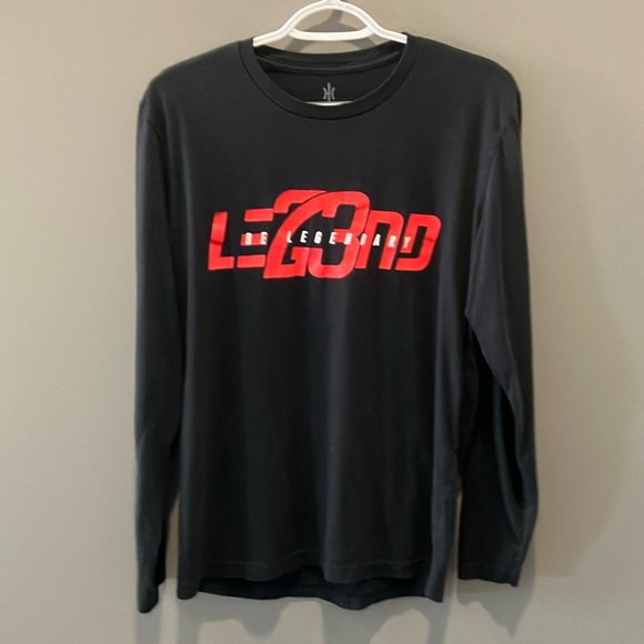 Hoop Culture Be Legendary Men’s Black, White, & Red LongSleeve T-Shirt Size M - Picture 1 of 13